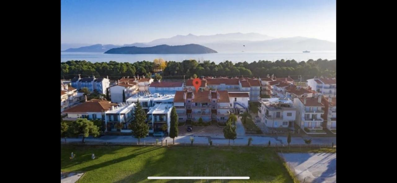 Luxury Apartment Keramoti Bagian luar foto